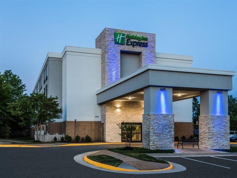 加斯顿角近贝尔沃堡康福特茵酒店 洛顿 外观 照片